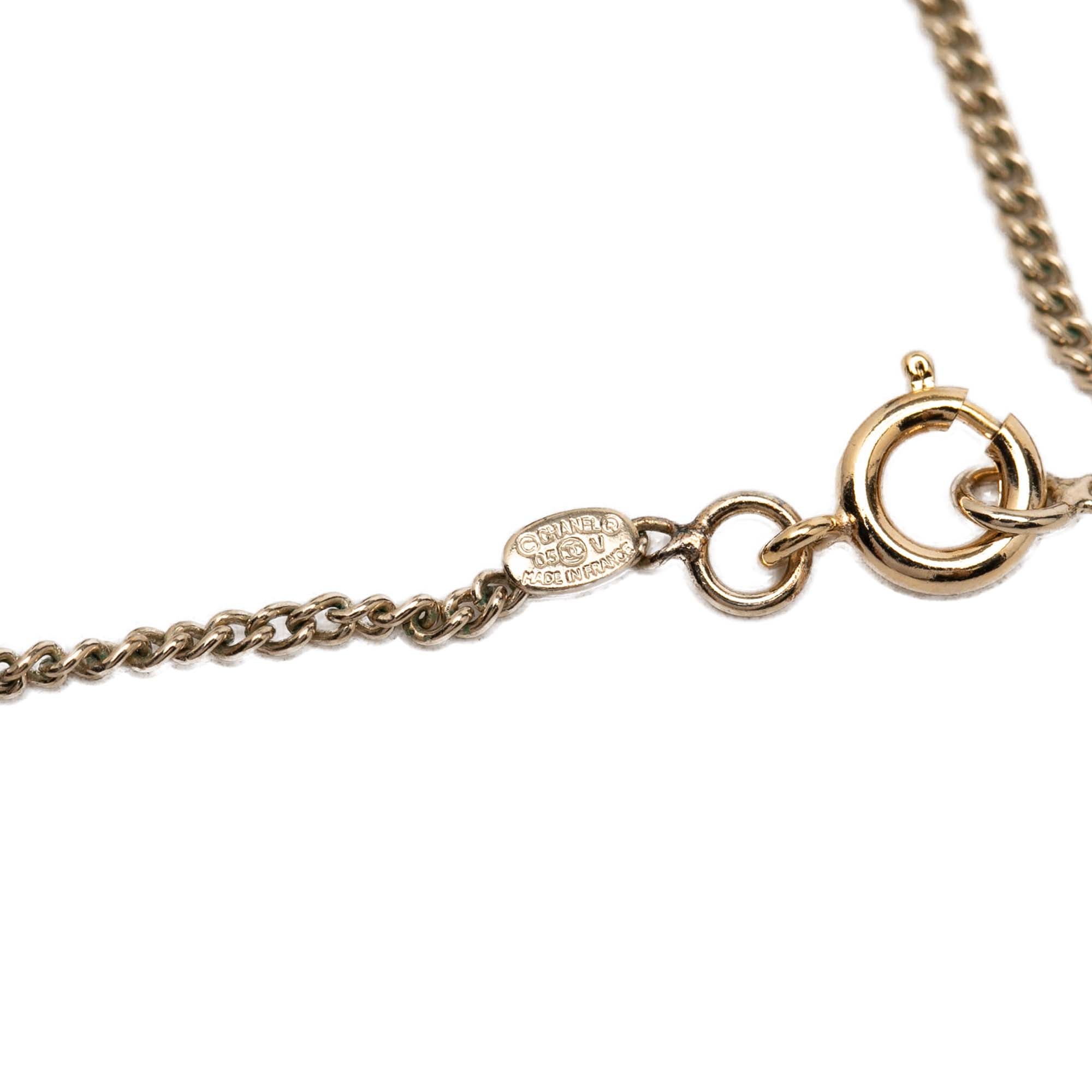 CC Brass Lacquered Pendant Necklace - Image 4