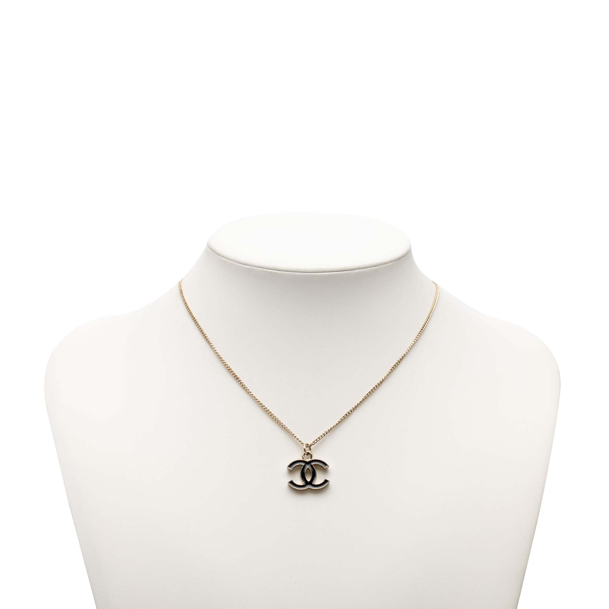 CC Brass Lacquered Pendant Necklace - Image 6