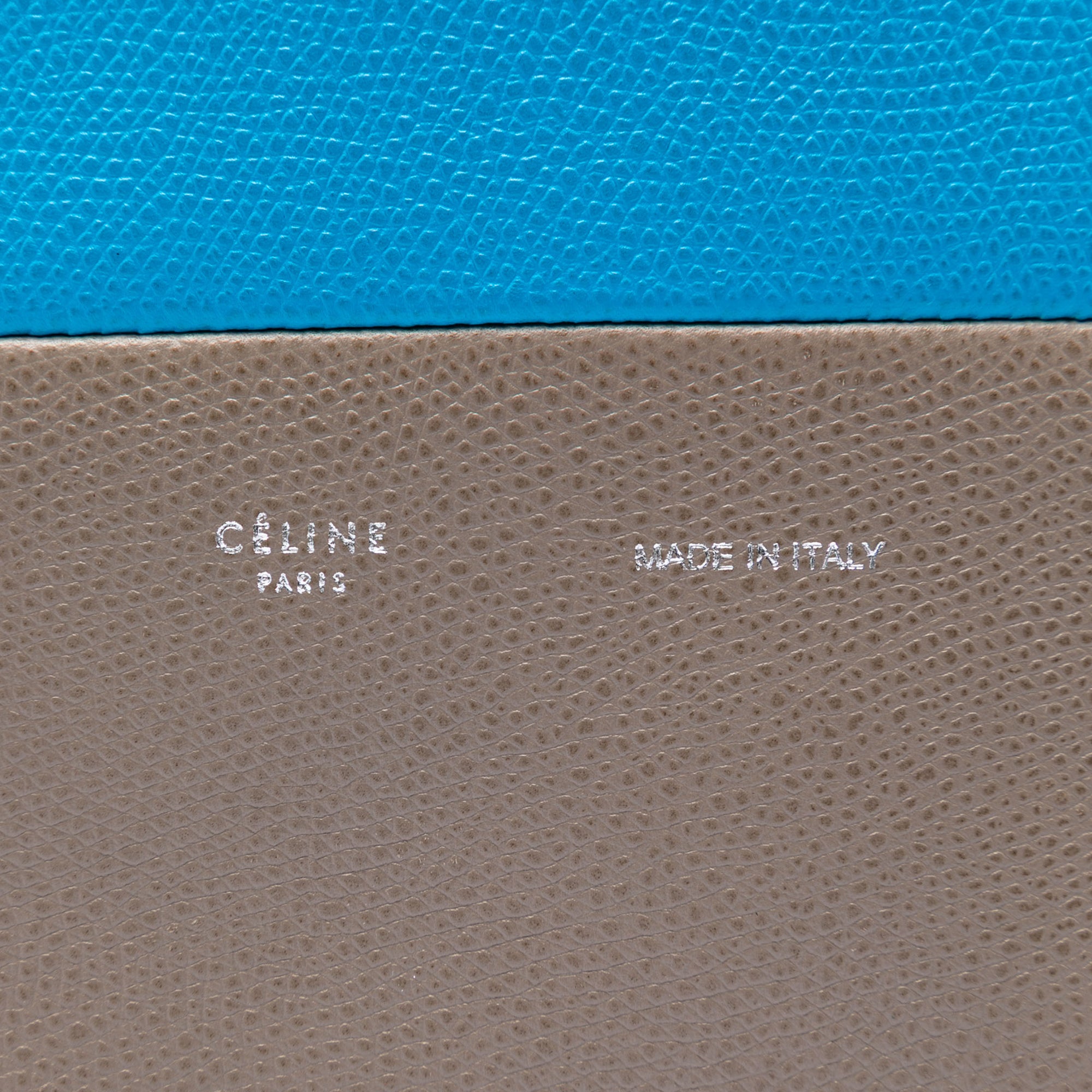 Small Bicolor Grained Calfskin Vertical Cabas Tote - Image 5