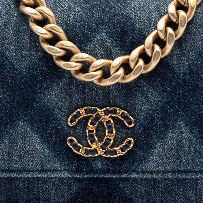 Denim 19 Flap Wallet On Chain - Image 6