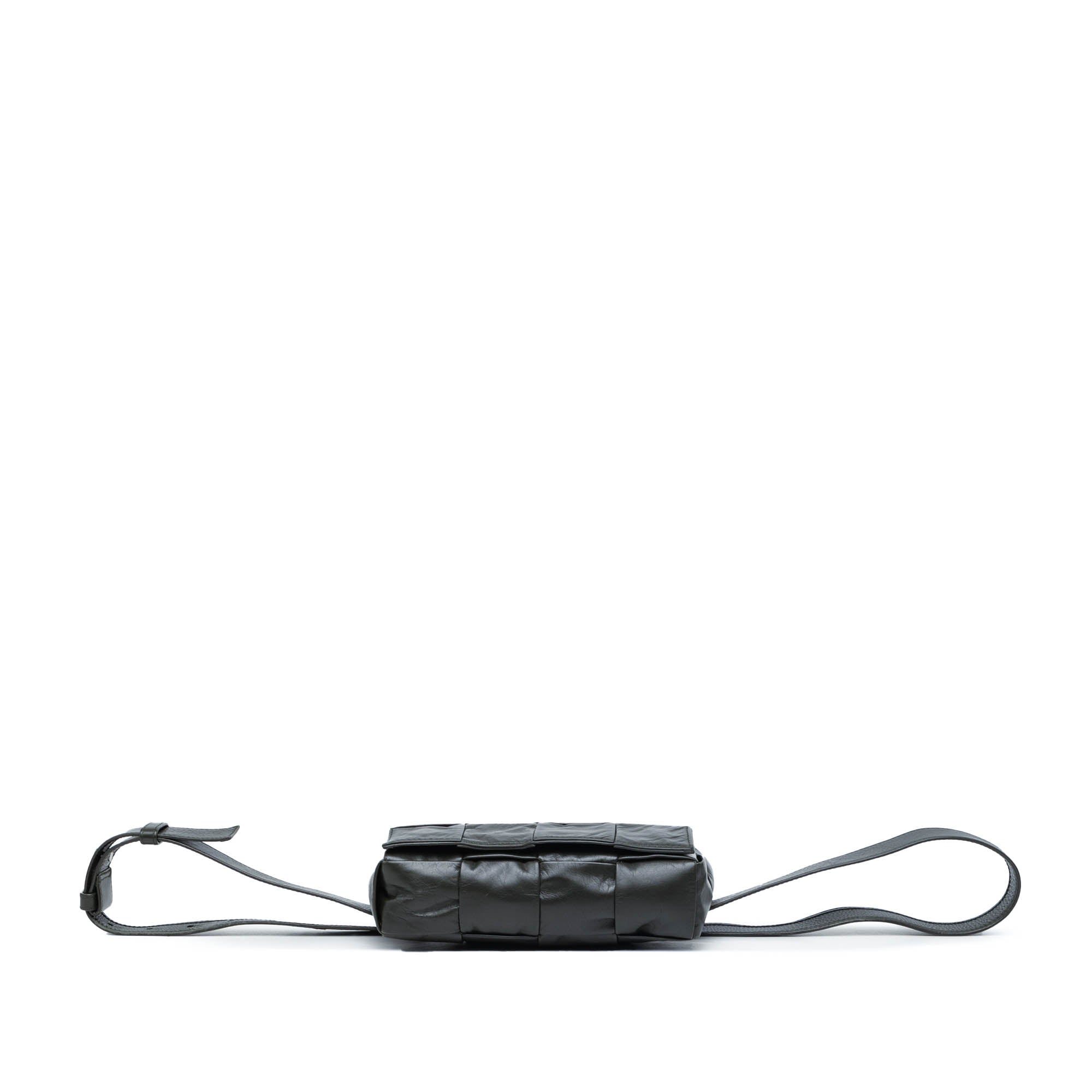 Paper Calfskin Intrecciato Cassette Belt Bag - Image 3