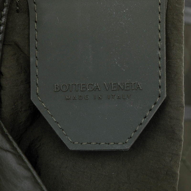 Paper Calfskin Intrecciato Cassette Belt Bag - Image 5