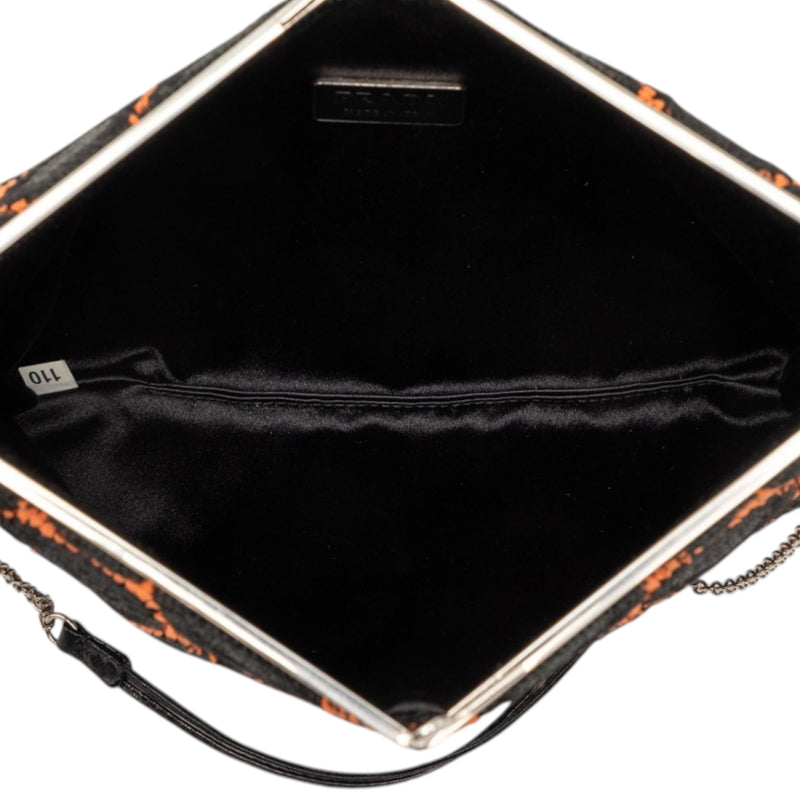Jacquard Kisslock Clutch with Chain - Image 4