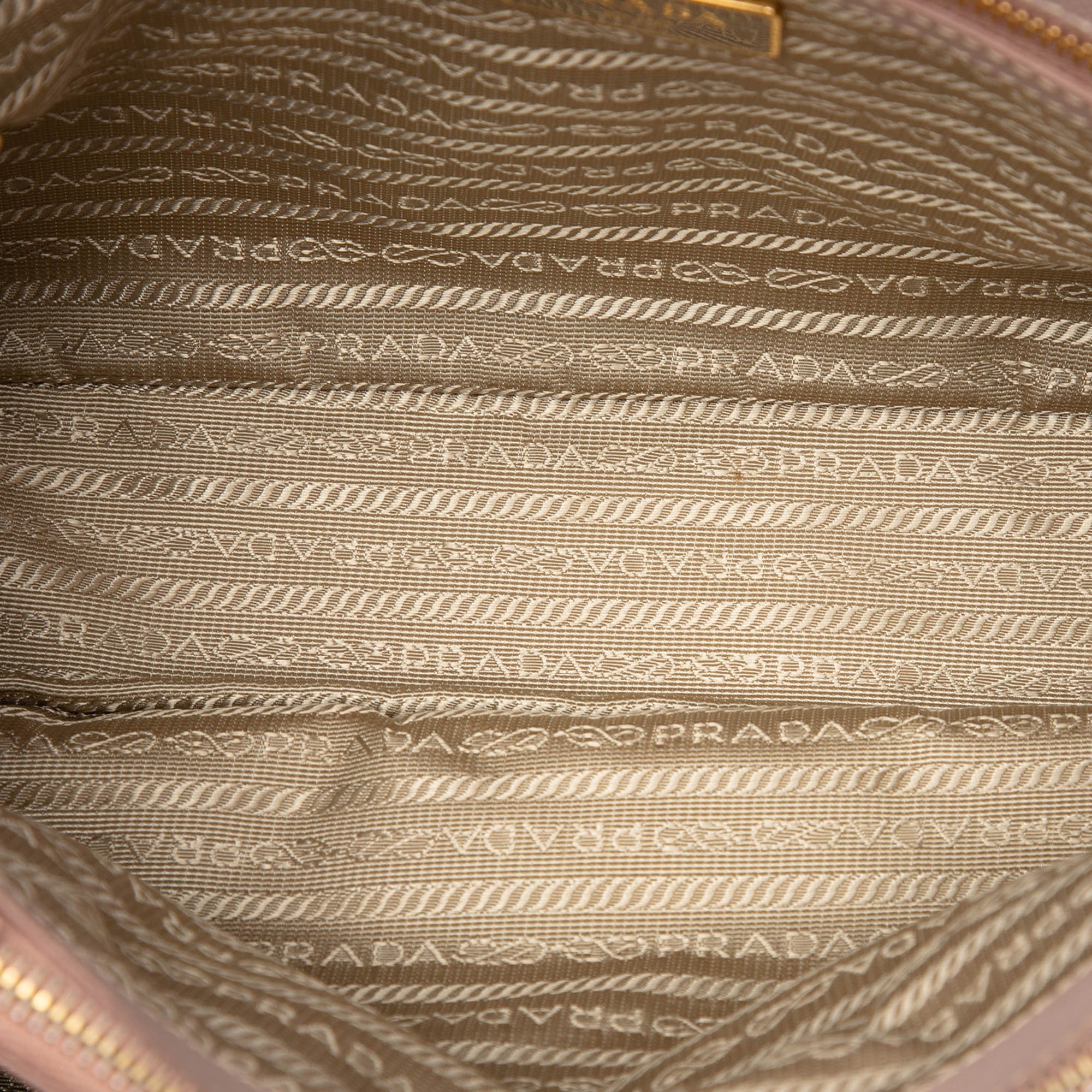 Medium Saffiano Lux Galleria Tote - Image 4