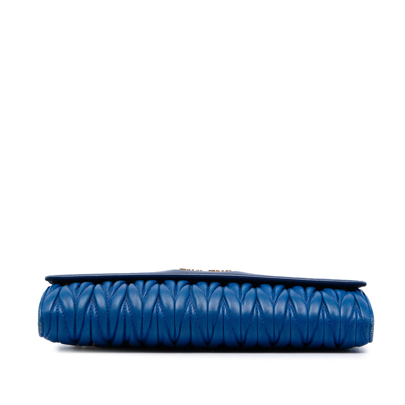 Matelasse Nappa Wallet on Chain - Image 3