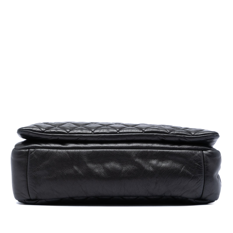 Large Quilted Caviar Coco Cocoon Messenger Bag - Image 3