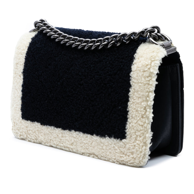 Medium Bicolor Shearling Boy Flap - Image 2