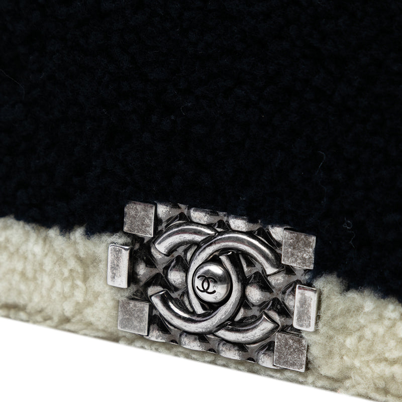 Medium Bicolor Shearling Boy Flap - Image 6