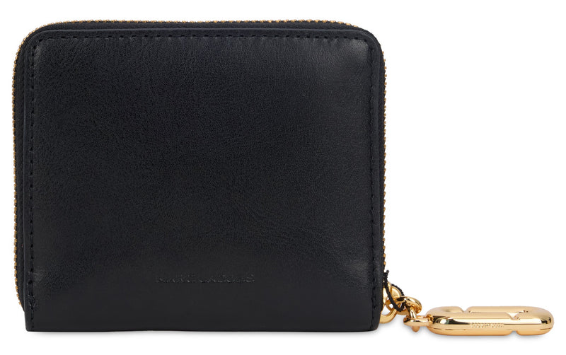Marc Jacobs Calfskin Zip Wallet — Black & Purses