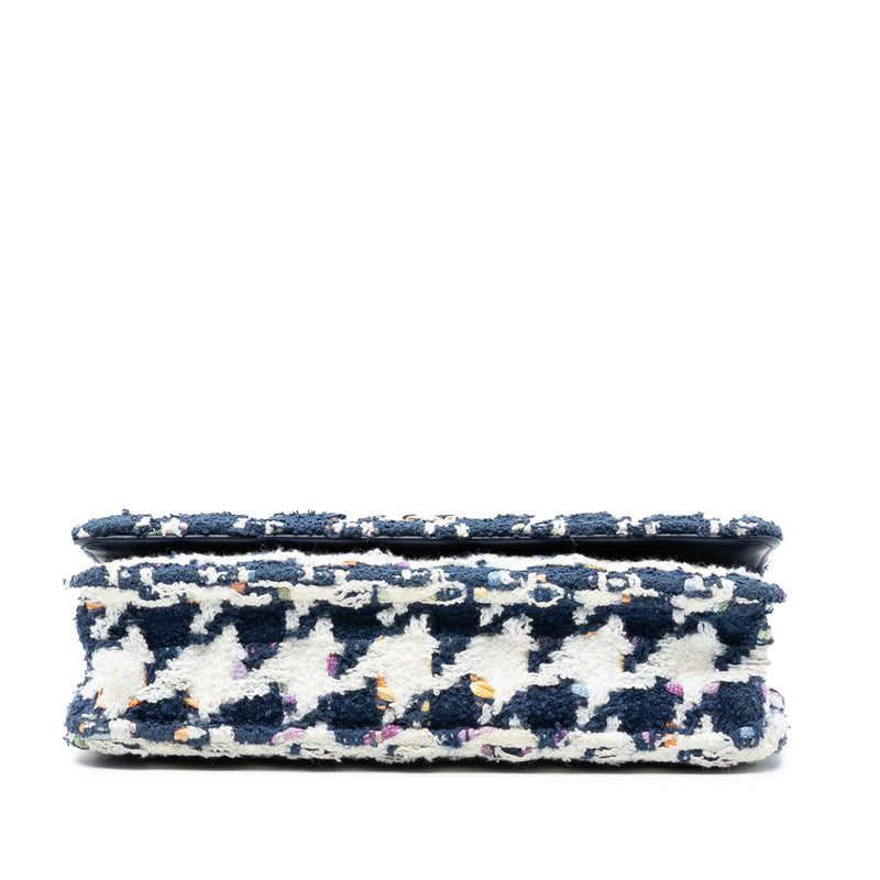 Tweed 19 Wallet On Chain - Image 3