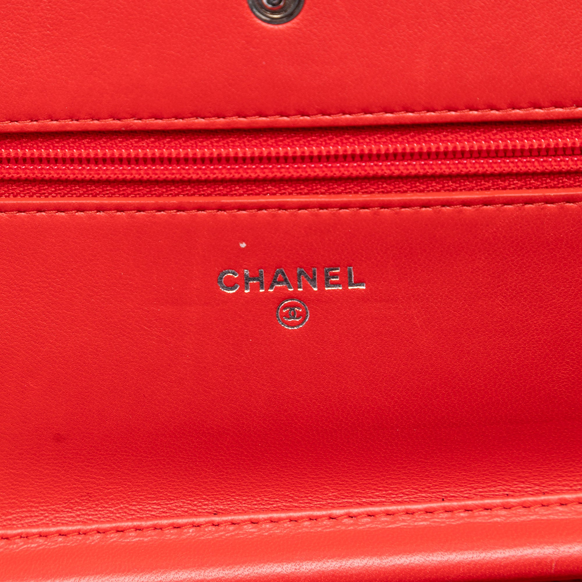 Quilted Lambskin Boy Wallet On Chain - Image 5