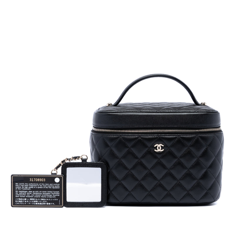Medium CC Quilted  Caviar Vanity Case - Image 6