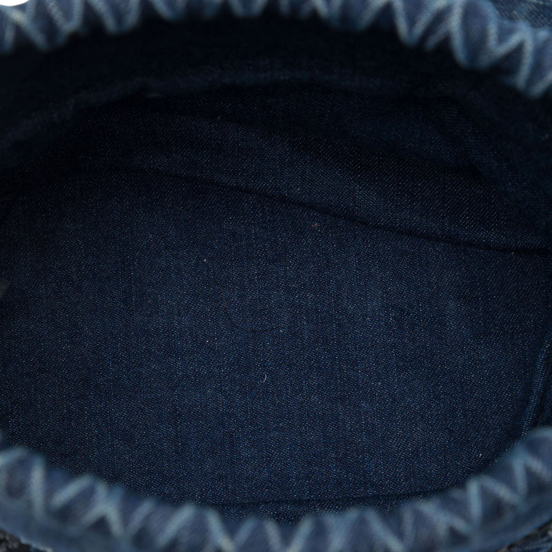CC Woven Denim and Raffia Drawstring Bucket Bag - Image 4