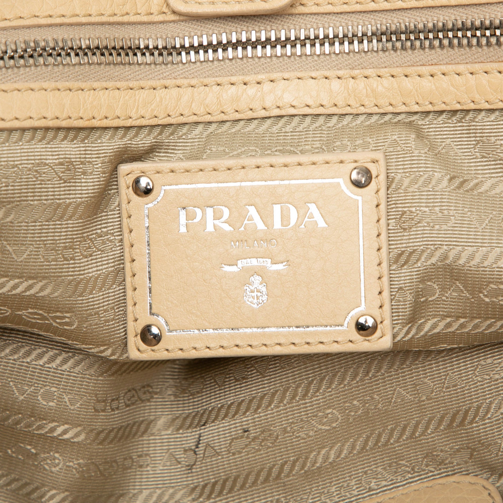 Vitello Daino Tote - Image 5