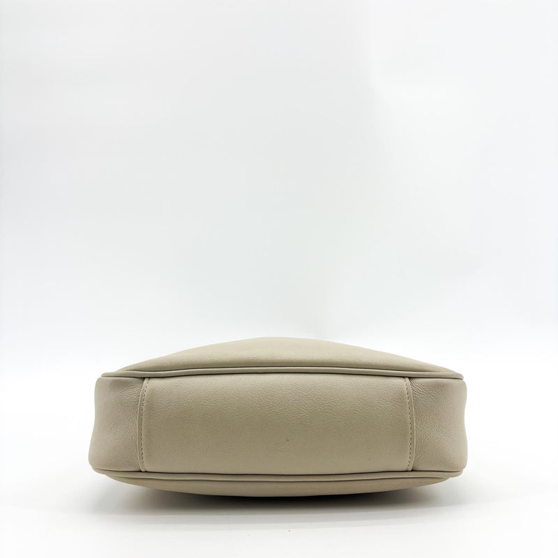 Gucci Diana Bamboo Leather Beige Bag