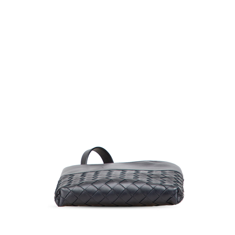 Nappa Intrecciato Messenger Bag - Image 3
