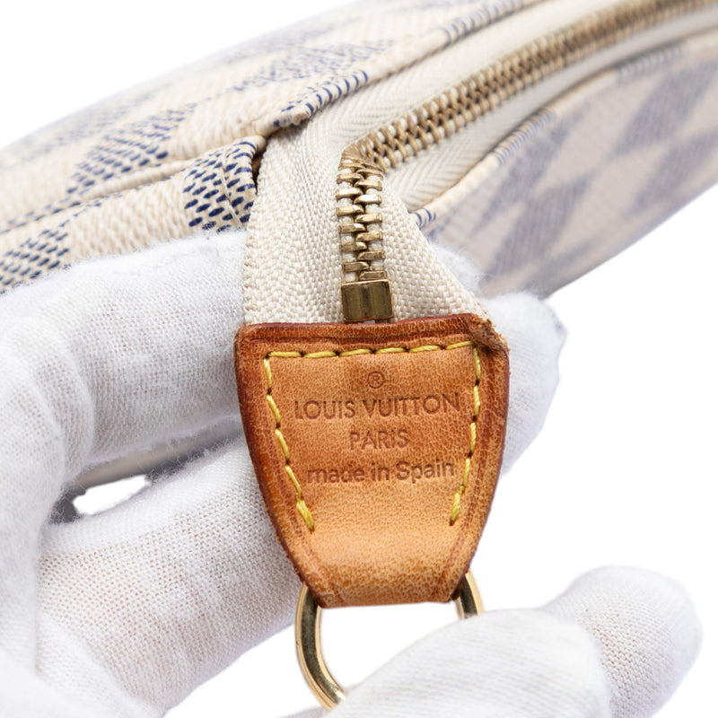 Damier Azur Pochette Accessoires - Image 5