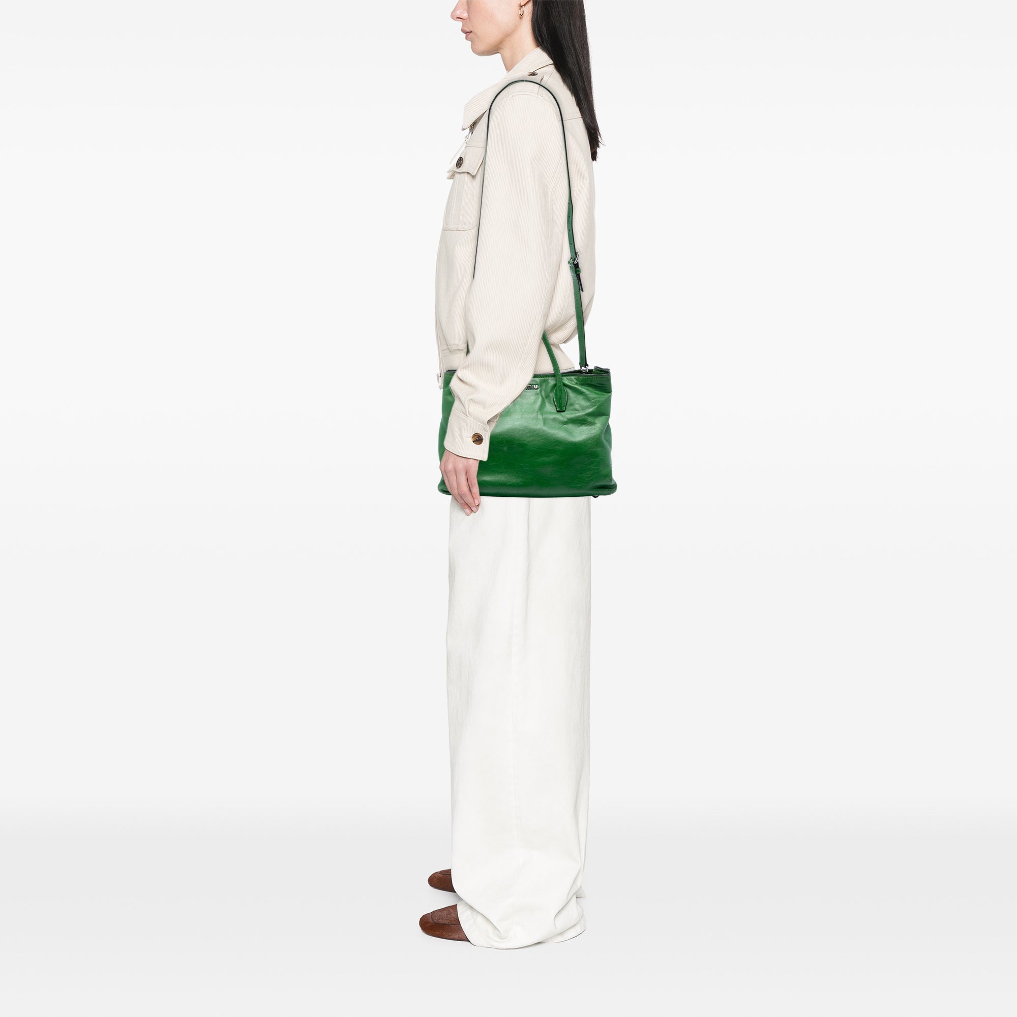 Vitello Shine Satchel - Image 6