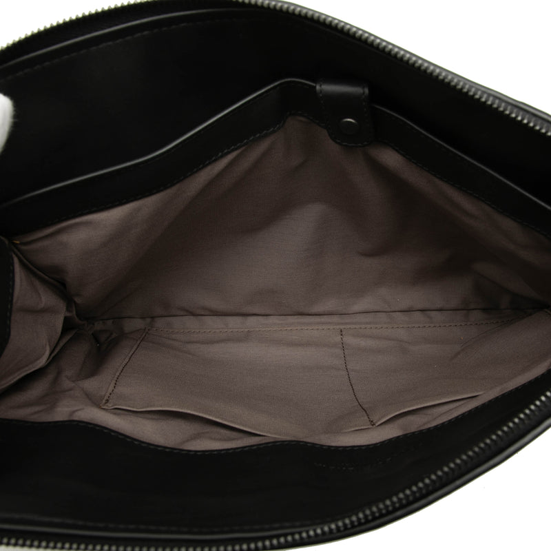 Bicolor Nappa Intrecciato Clutch - Image 4