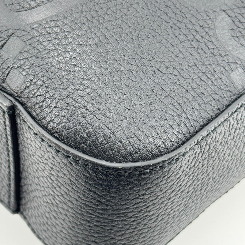 Gucci Convertible Jumbo Gg Embossed Leather Black Bag
