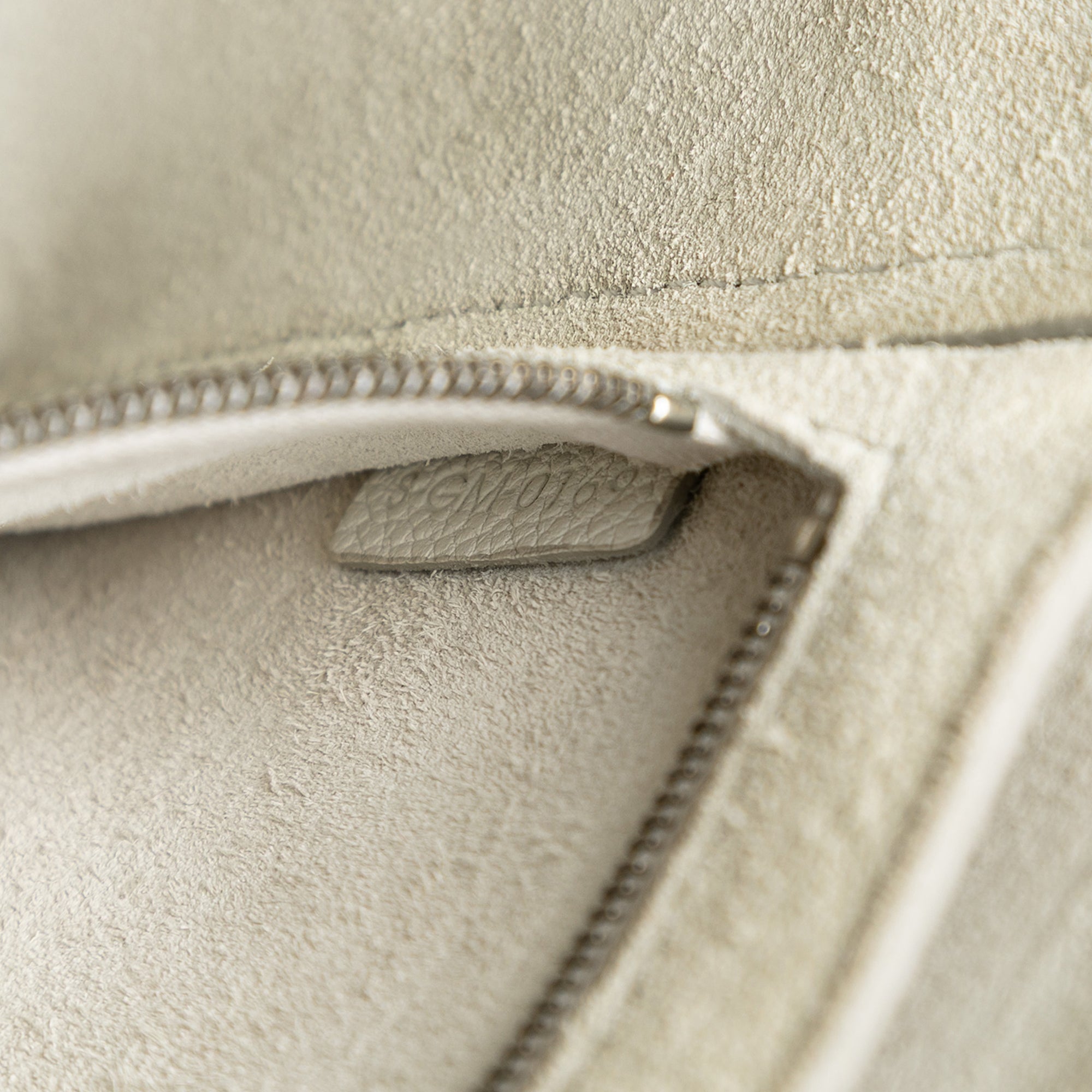 Small Soft Grained Calfskin Seau Sangle Bucket Bag - Image 6