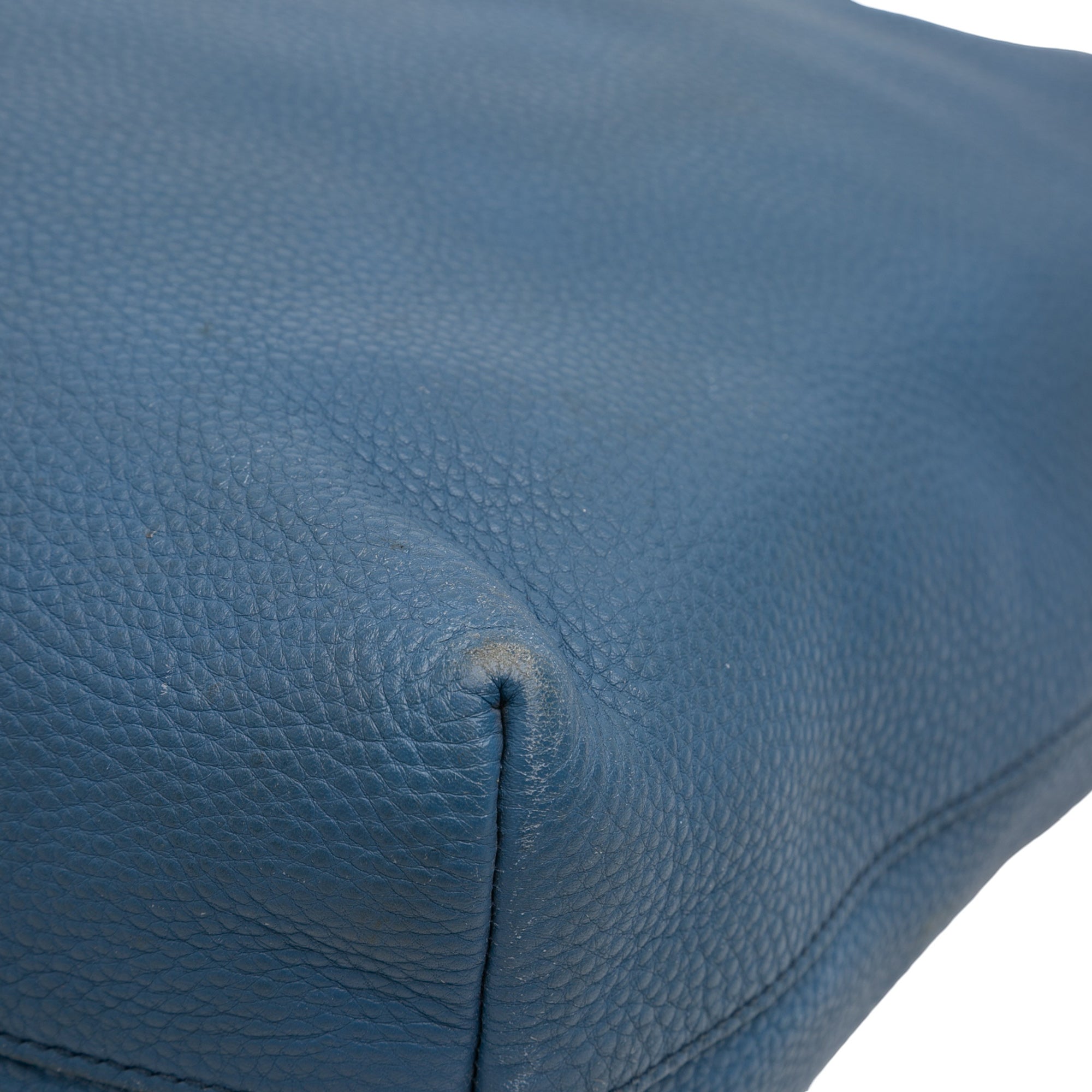 Vitello Daino Open Convertible Tote - Image 11