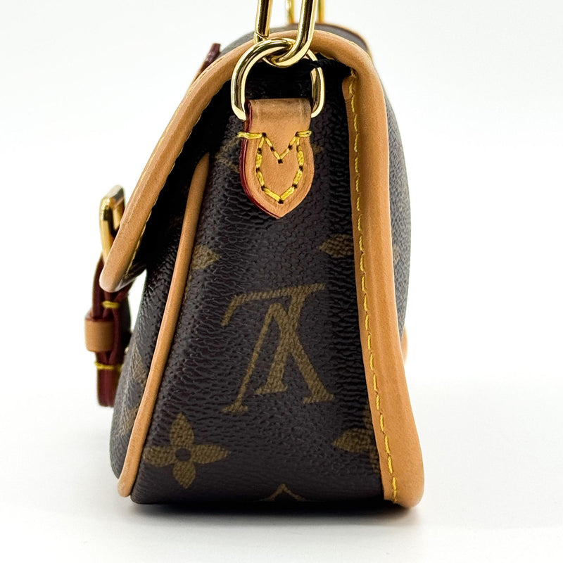 Louis Vuitton Diane Nm Monogram Canvas Brown Bag