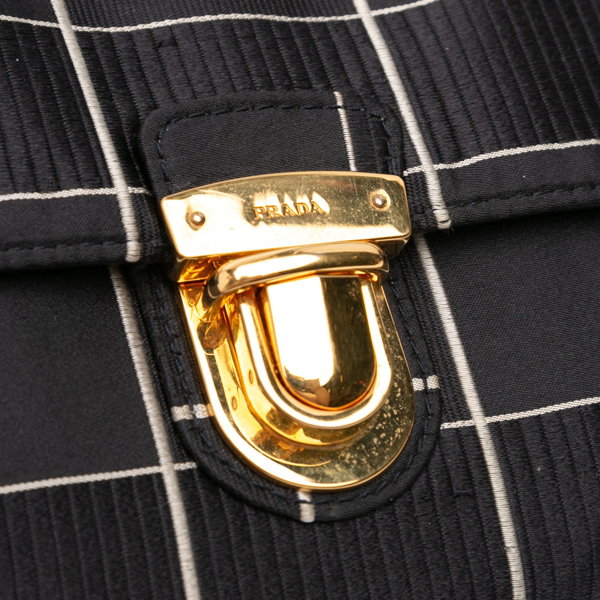 Tessuto Chain Crossbody - Image 7