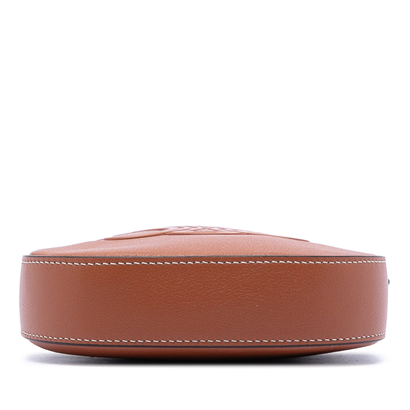 Supple Calfskin Heloise Phone Pouch - Image 3