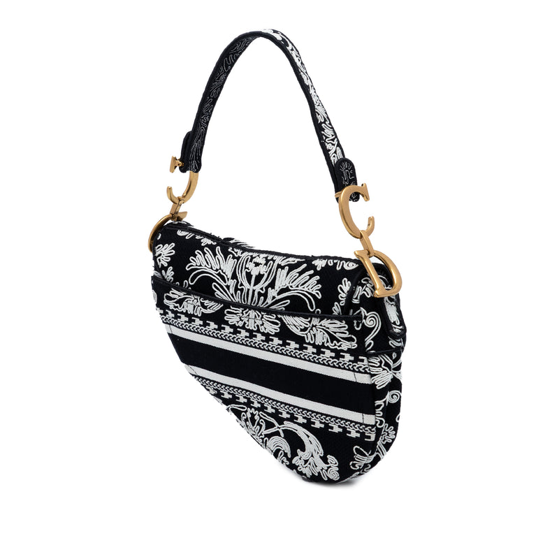 Canvas Embroidered Ornamental Cornely Saddle Bag - Image 2