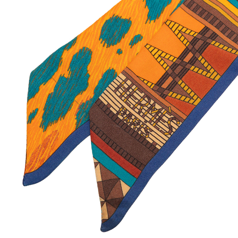 Pelages et Camouflage Silk Twilly Scarf - Image 2