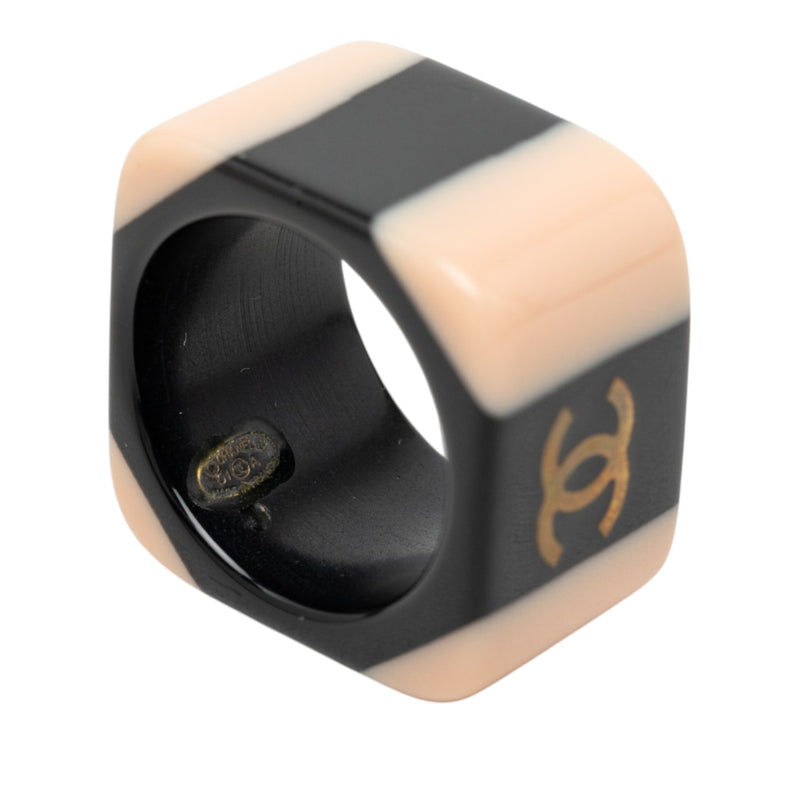 CC Resin Ring - Image 4