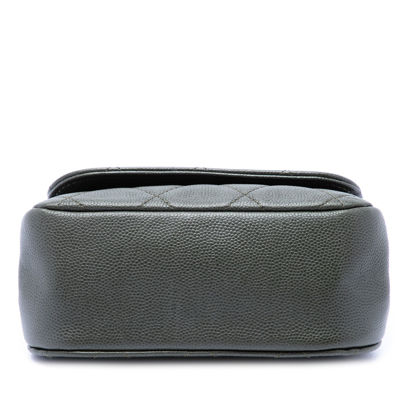Small CC Quilted Caviar Bar Flap Clutch With Chain - Image 3