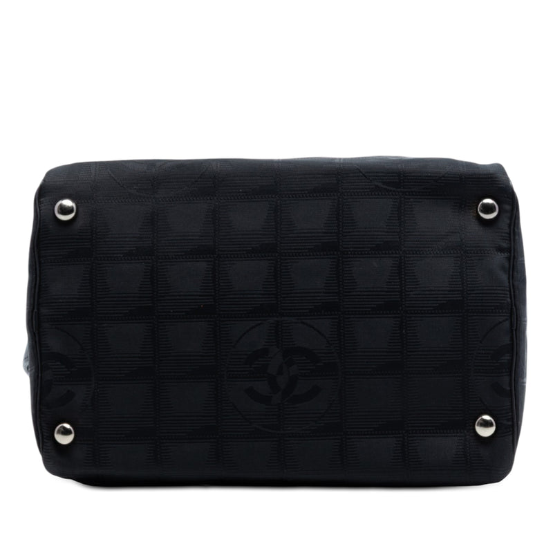 New Travel Line Nylon Vanity Bag - Image 3