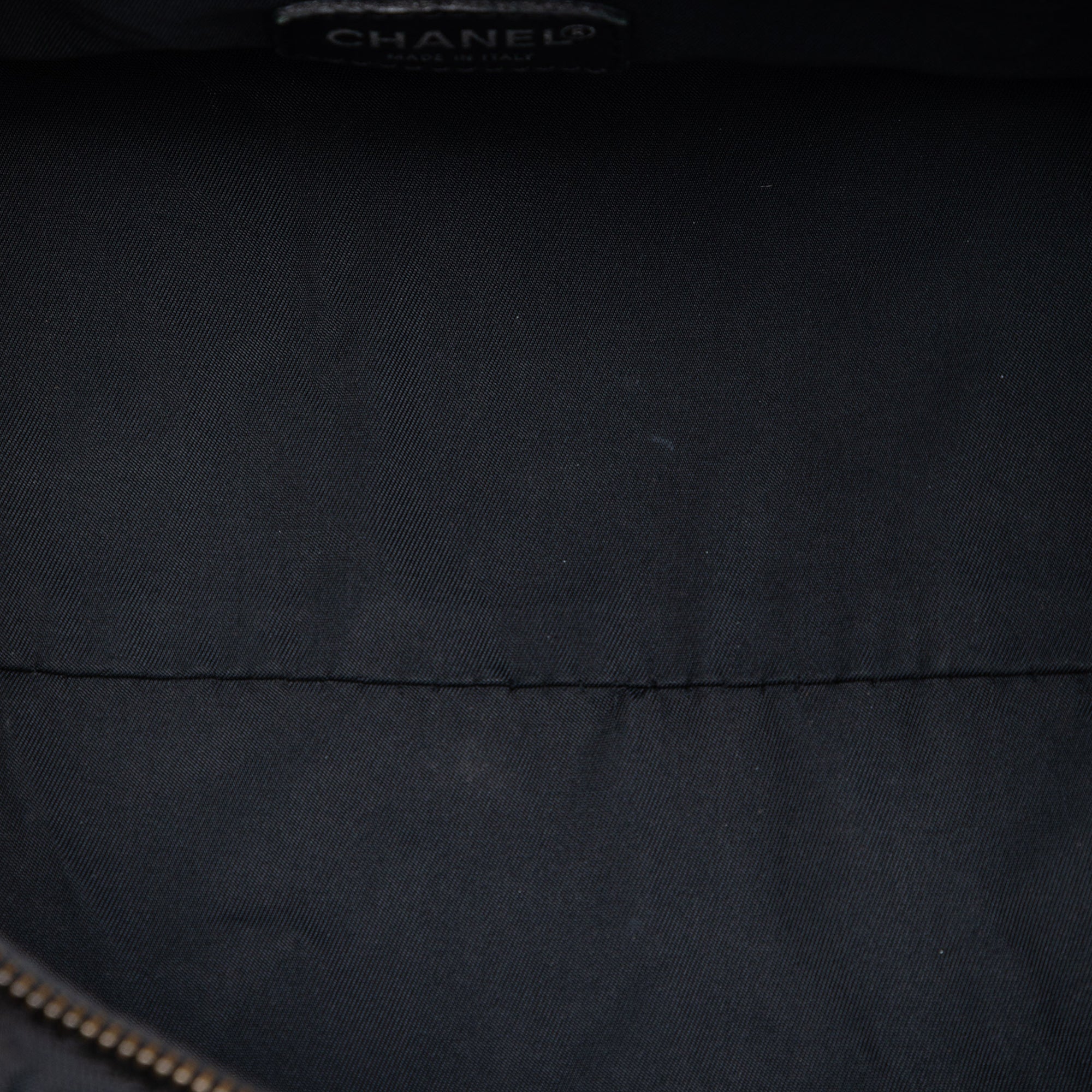 New Travel Line Nylon Vanity Bag - Image 4