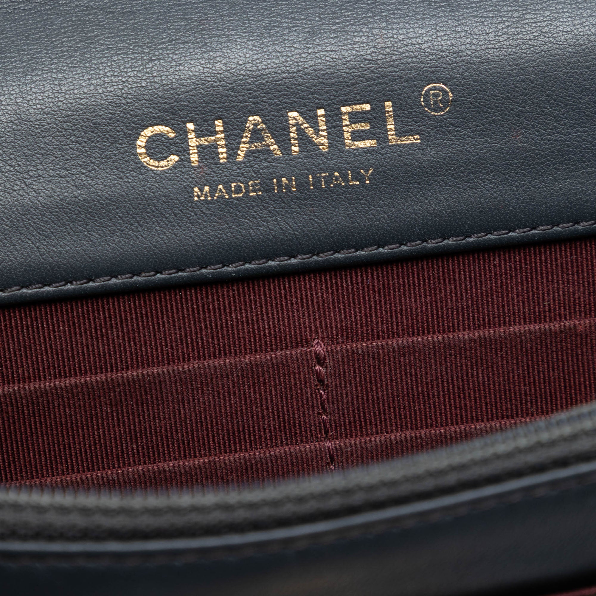 Quilted Patent Golden Class Wallet on Chain - Image 5