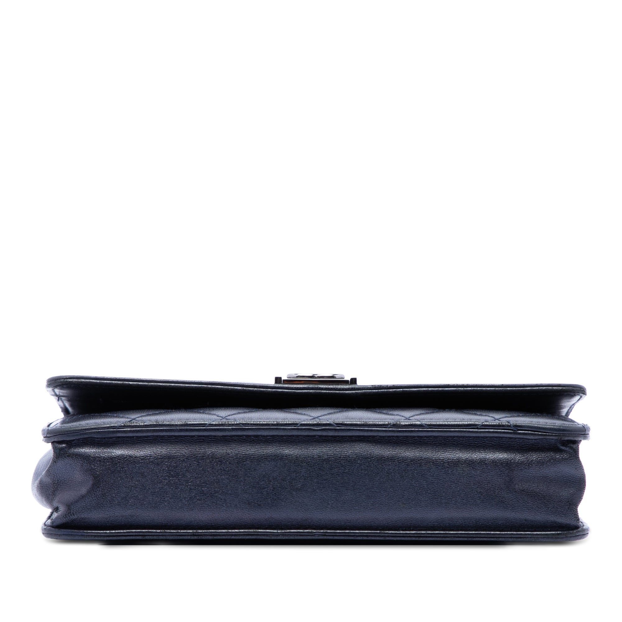 Quilted Lambskin Boy Wallet On Chain - Image 3