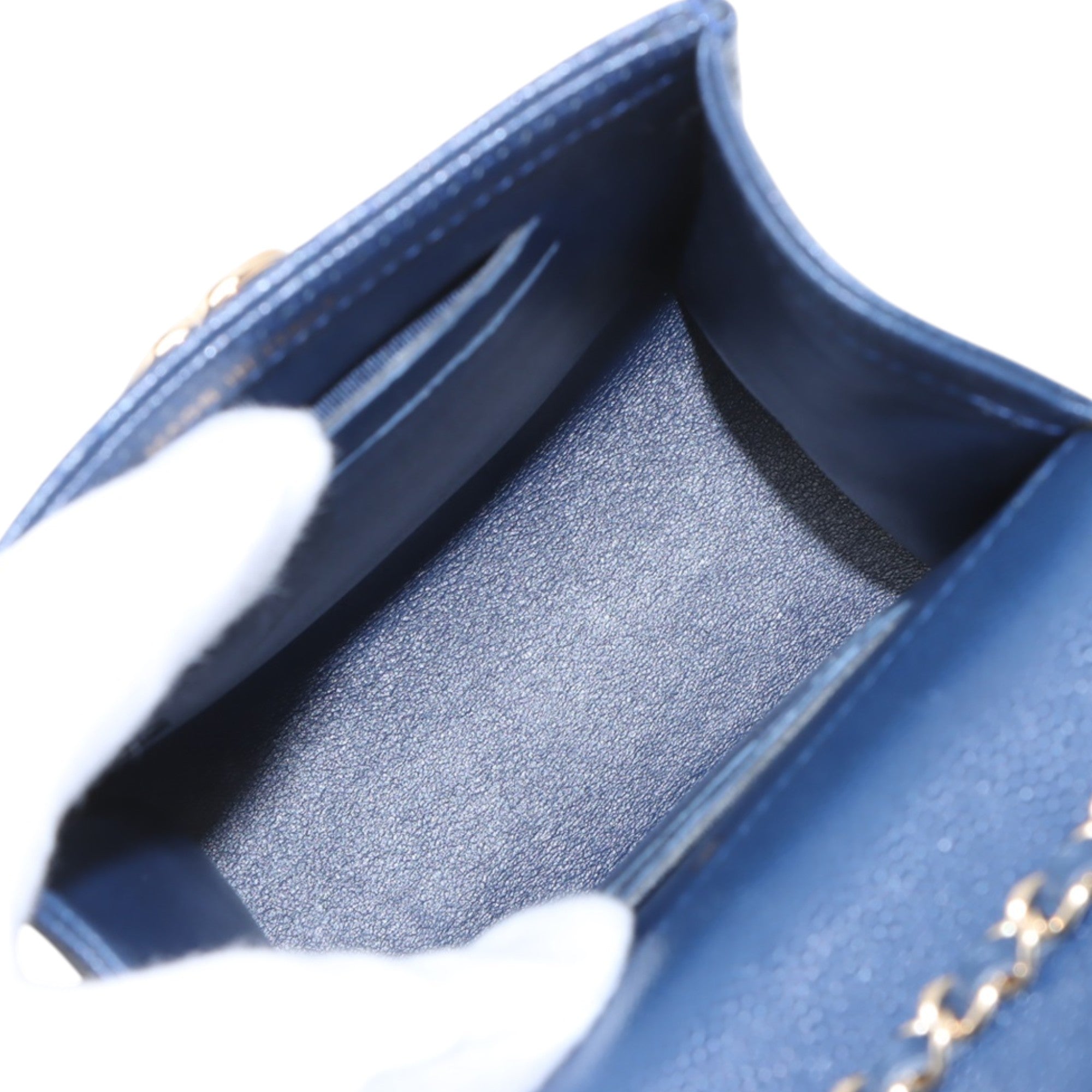 Quilted Caviar Golden Class Phone Holder - Image 3