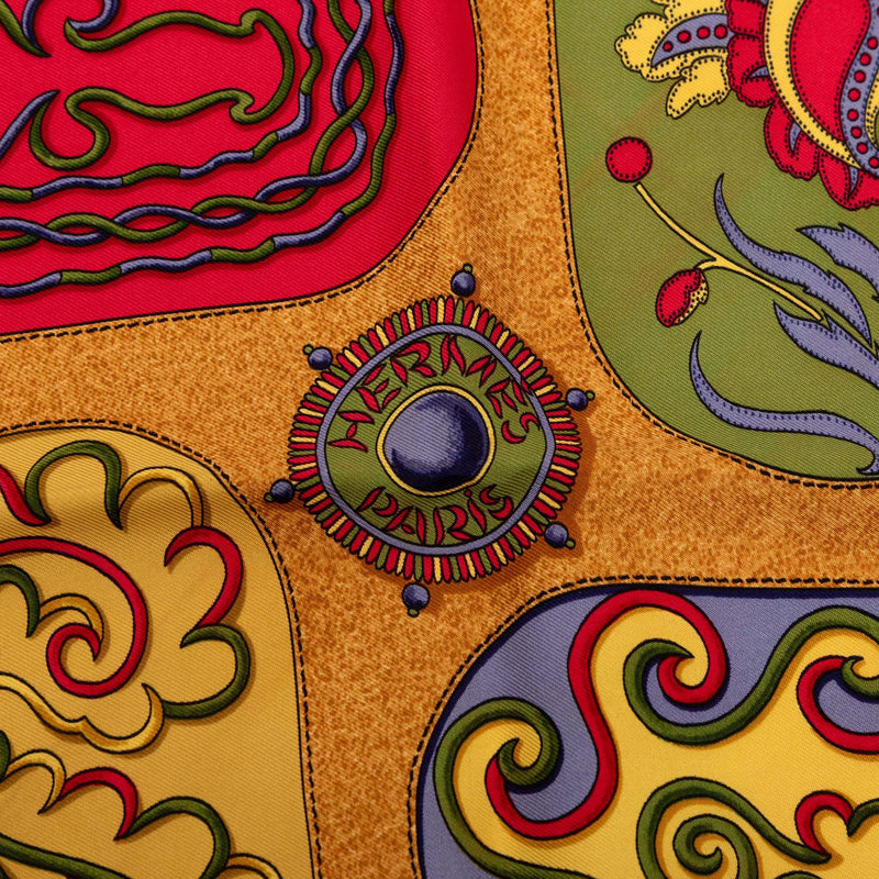 Festival des Amazones Silk Scarf 90 - Image 7