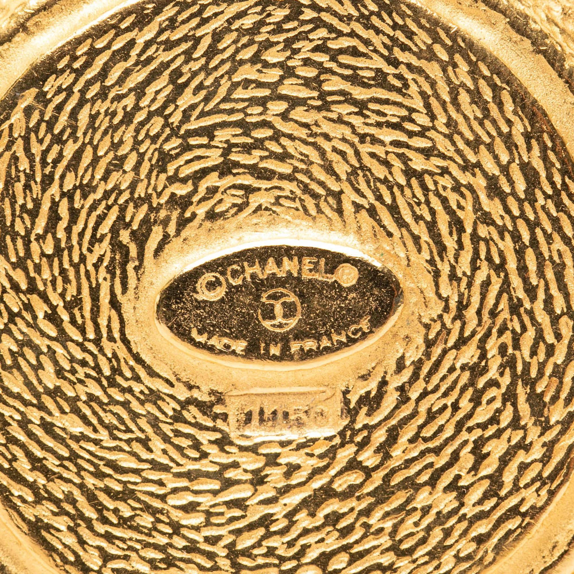 Gold Plated 31 Rue Cambon Round Brooch - Image 3