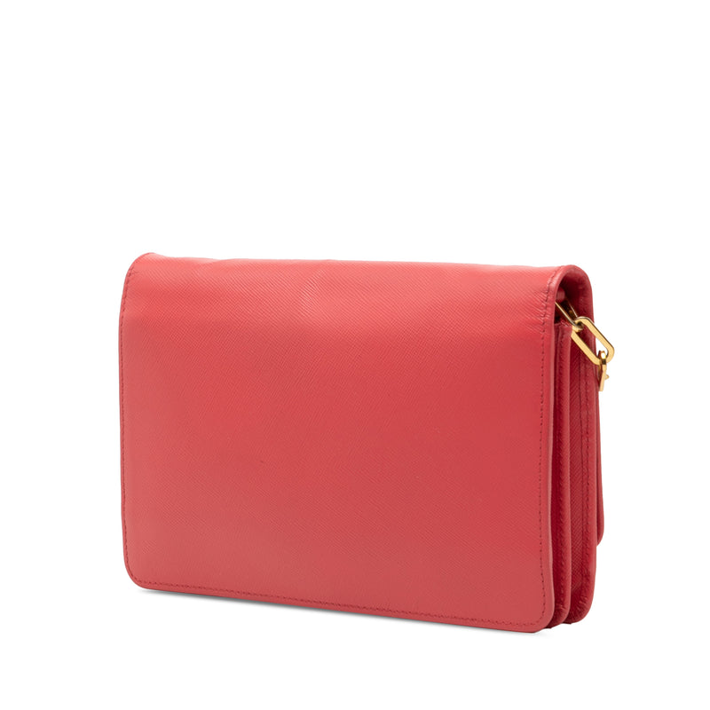 Saffiano Lux Wallet On Chain - Image 2