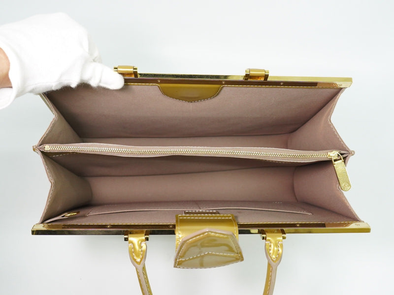 Louis Vuitton Deesse Monogram Vernis Beige Leather Bag