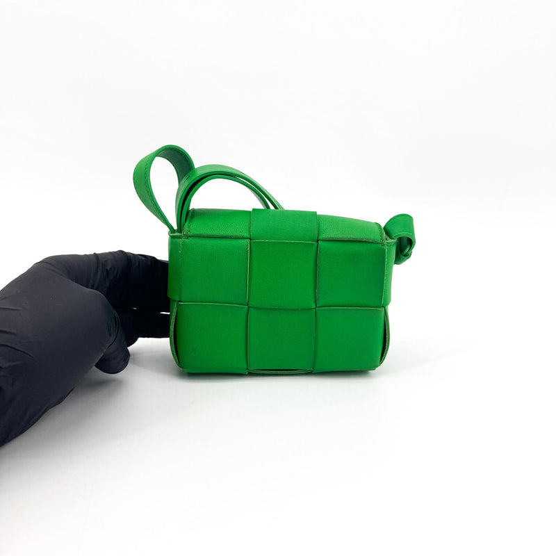 Bottega Veneta Cassette Maxi Intrecciato Leather Green Bag
