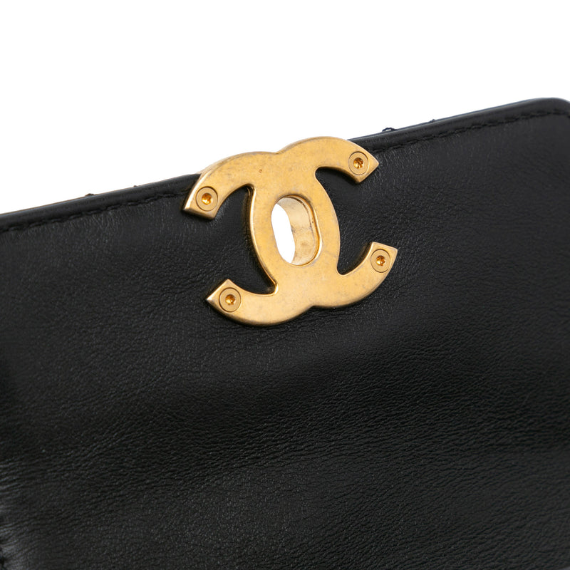 Mini Quilted Calfskin Framing Chain Flap - Image 7