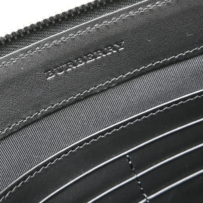 Burberry Zip Clutch Leather White