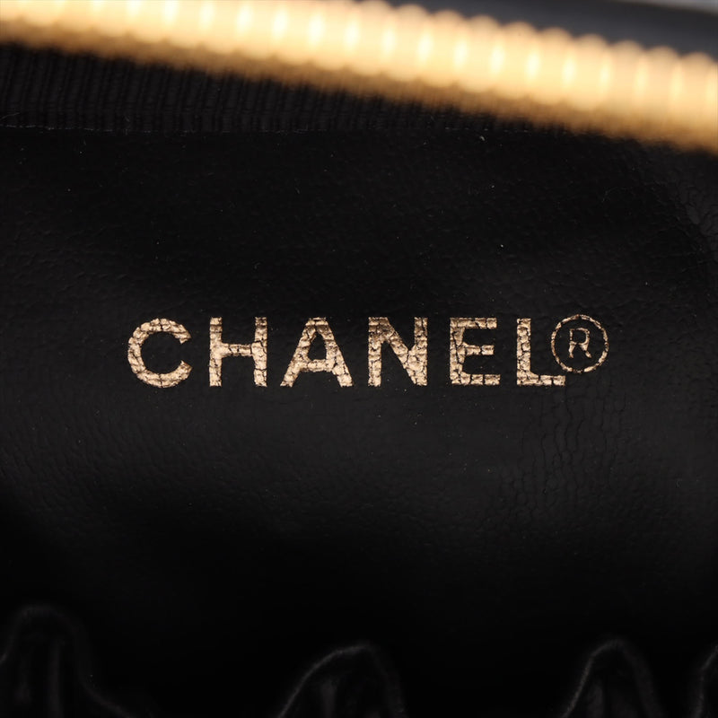 CC Patent Vanity Bag - Image 4