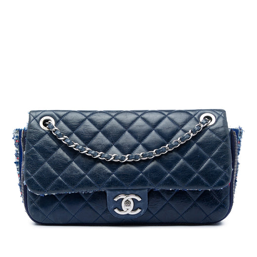 CC Wrinkled Lambskin and Tweed Shoulder Bag - Image 1