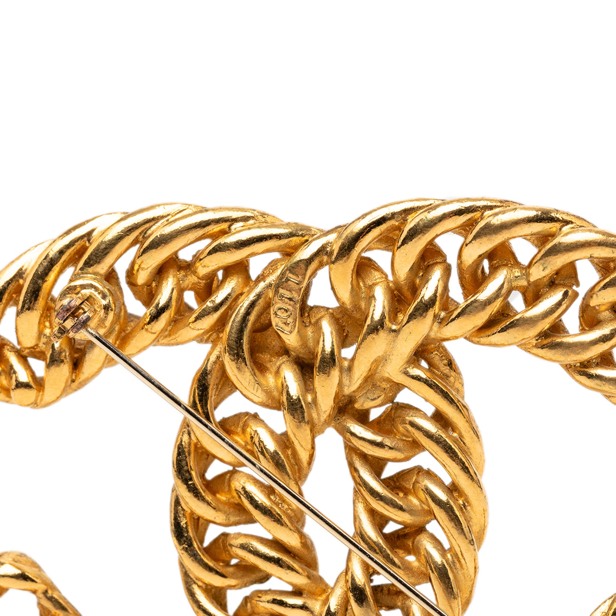 CC Gold Plated Chain Pin Brooch - Image 3