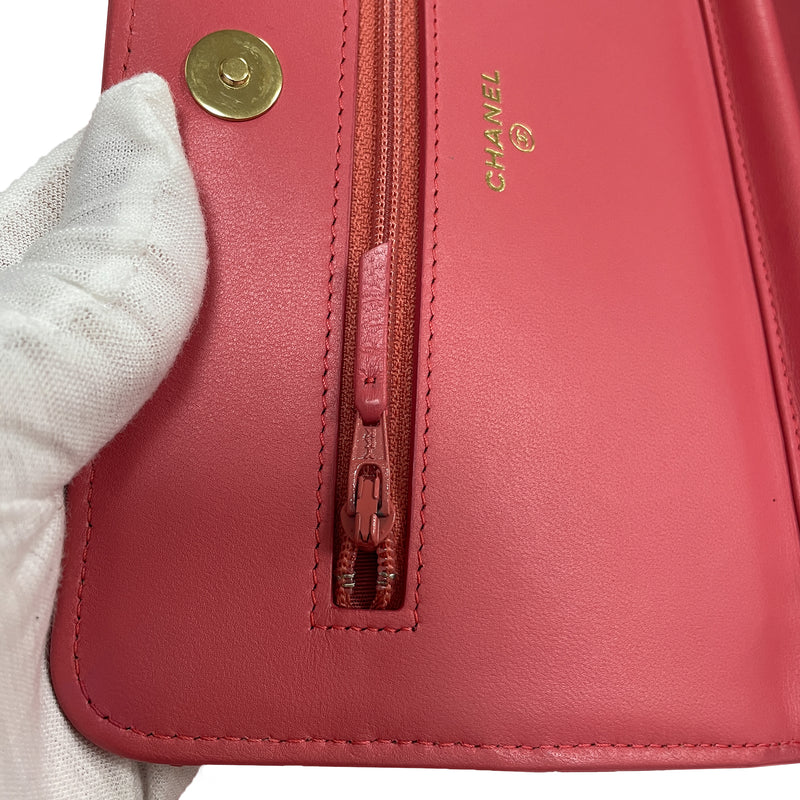 CC Quilted Lambskin Double Stitch Tassel Wallet On Chain - Image 12