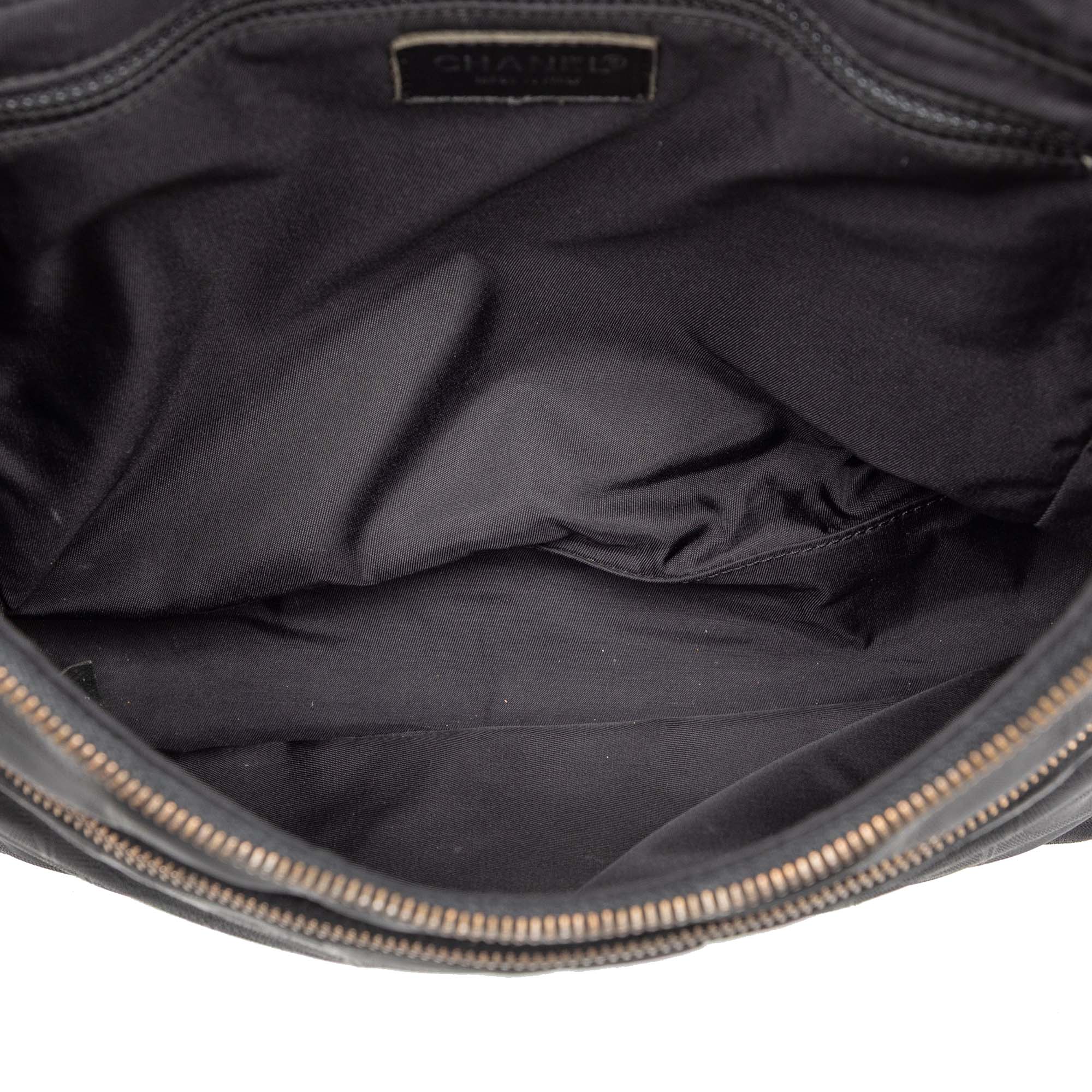 New Travel Line Nylon Convertible Backpack - Image 4
